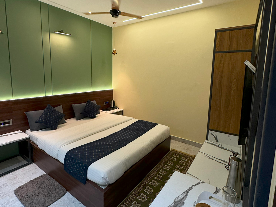 hotel ambassador