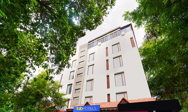 Fabhotel Wr Grand - Nr Renova Hospital, Banjara Hills,Banjara Hills,3 star
