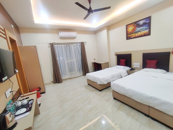 grace inn guest house near airport