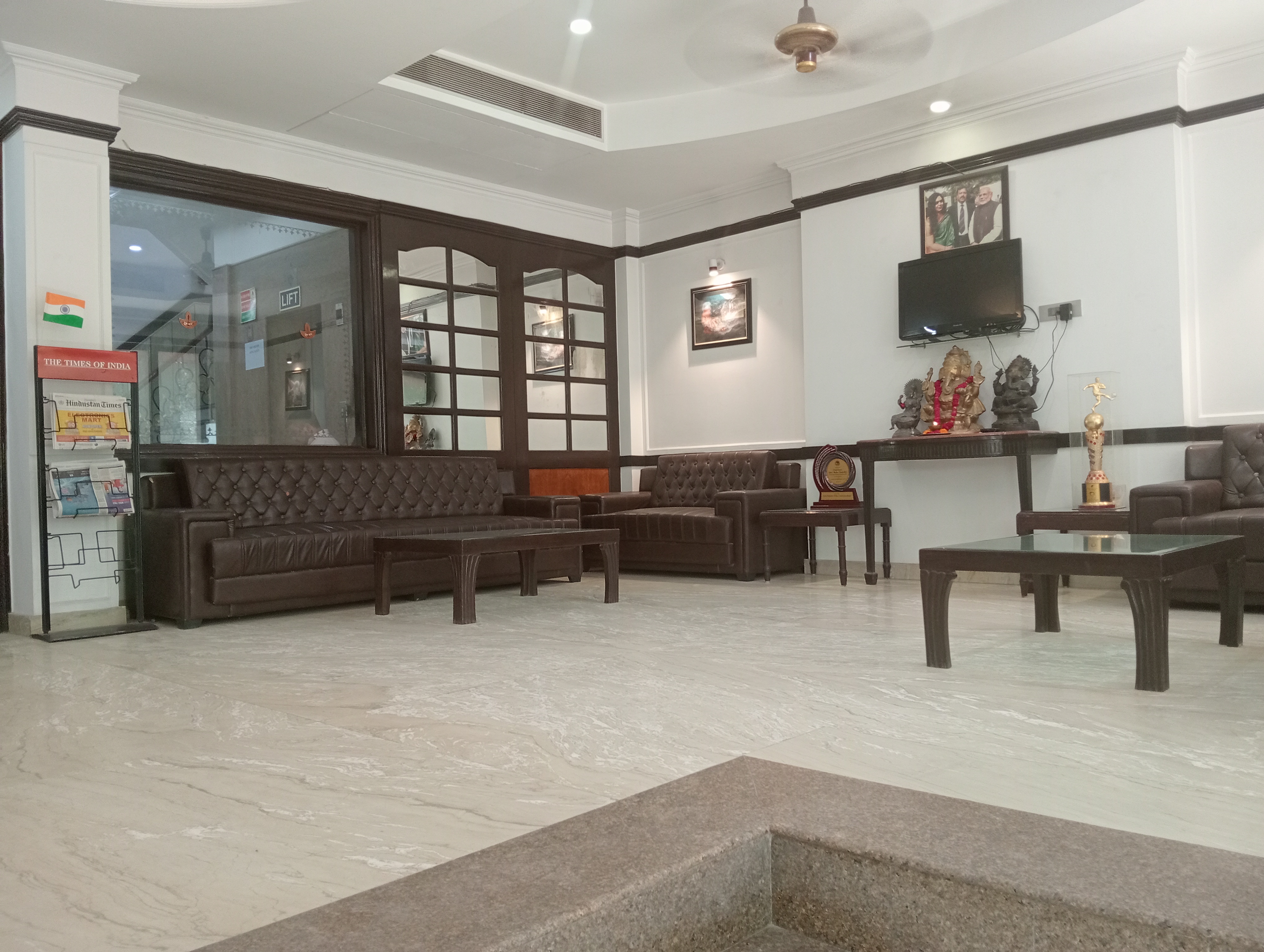 Hotel Panickers Residency - Luxury Hotel,New Delhi>>Delhi,3 star