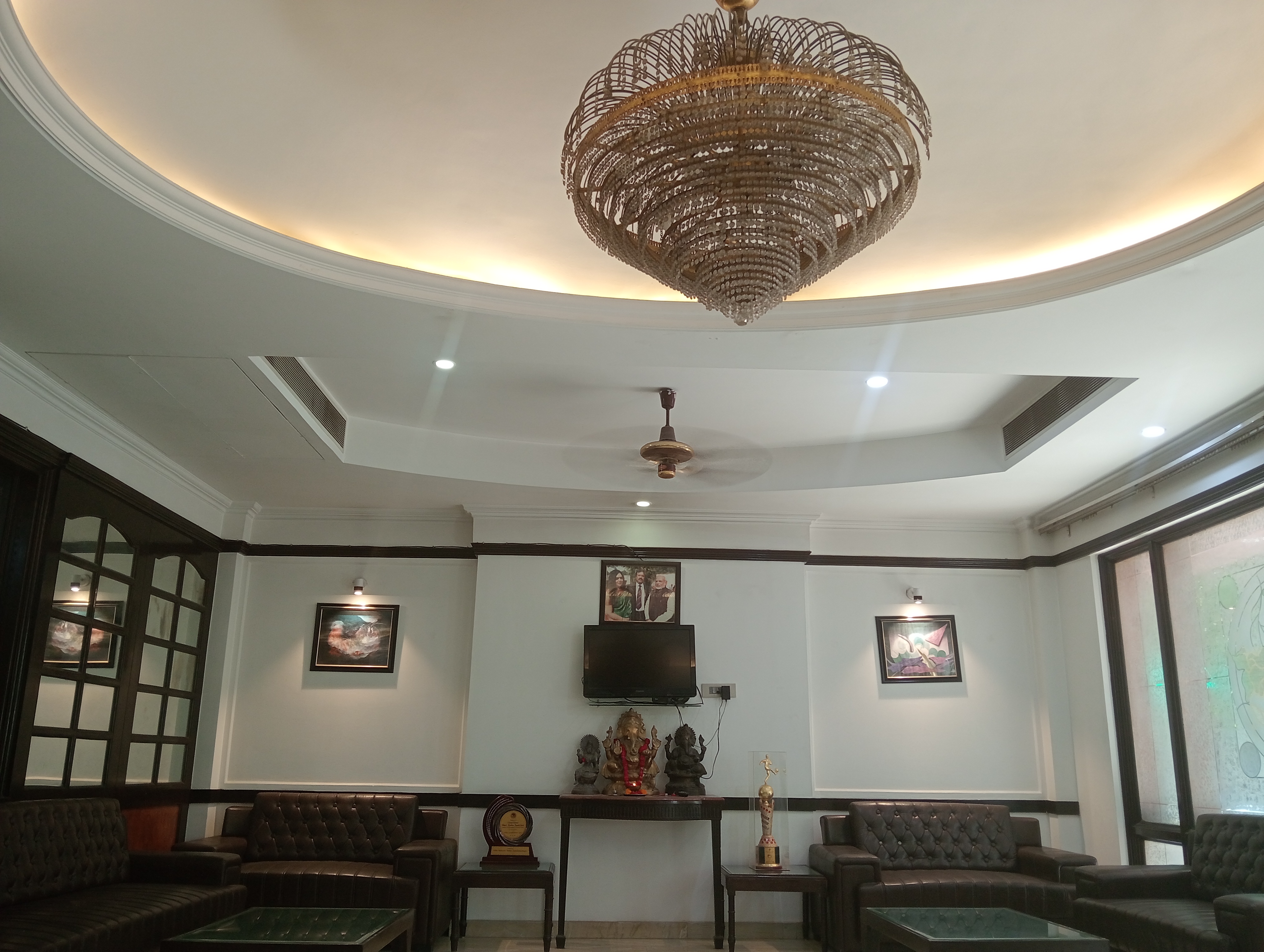 Hotel Panickers Residency - Luxury Hotel,New Delhi>>Delhi,3 star