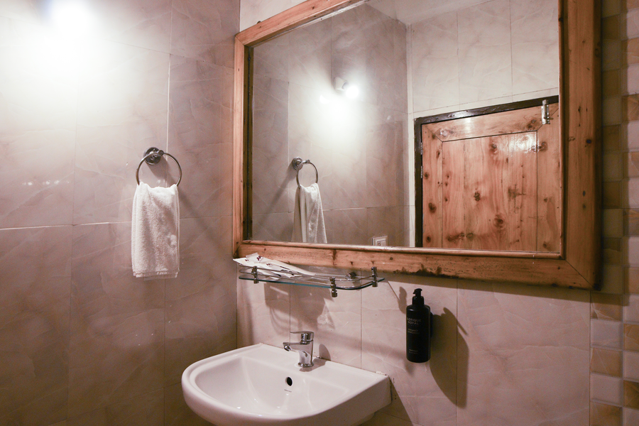 mount queens hill resort and spa