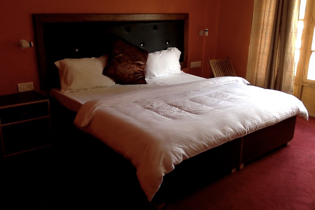 hotel royal plaza