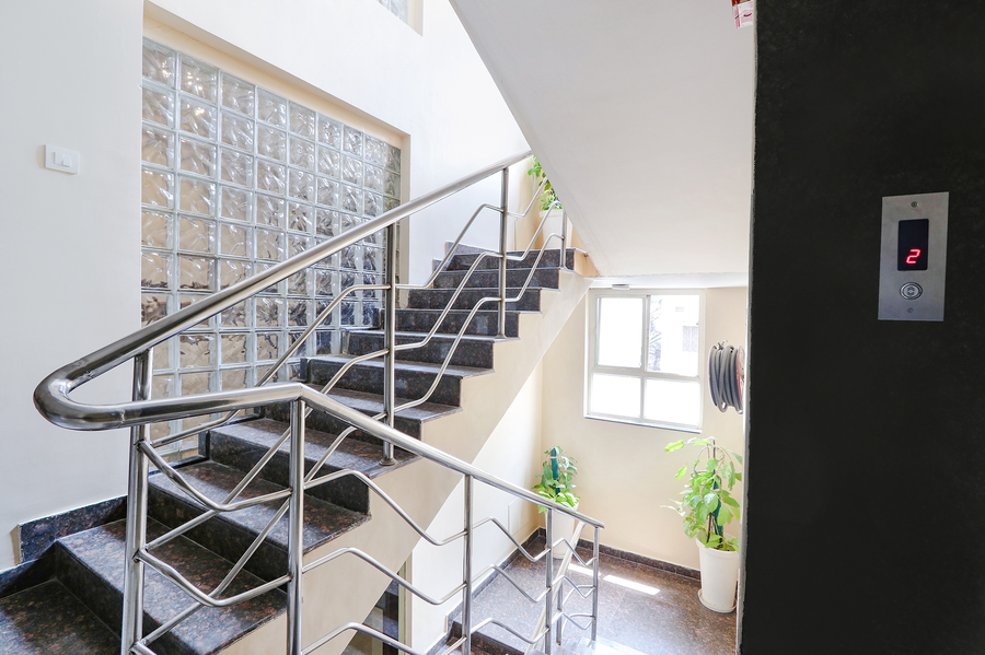Fabhotel Arastu Plaza - Nr Nampally Railway Station,Nampally,3 star
