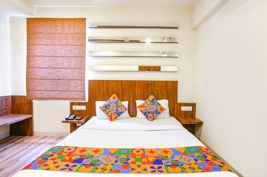 fabhotel arastu plaza nr nampally railway station