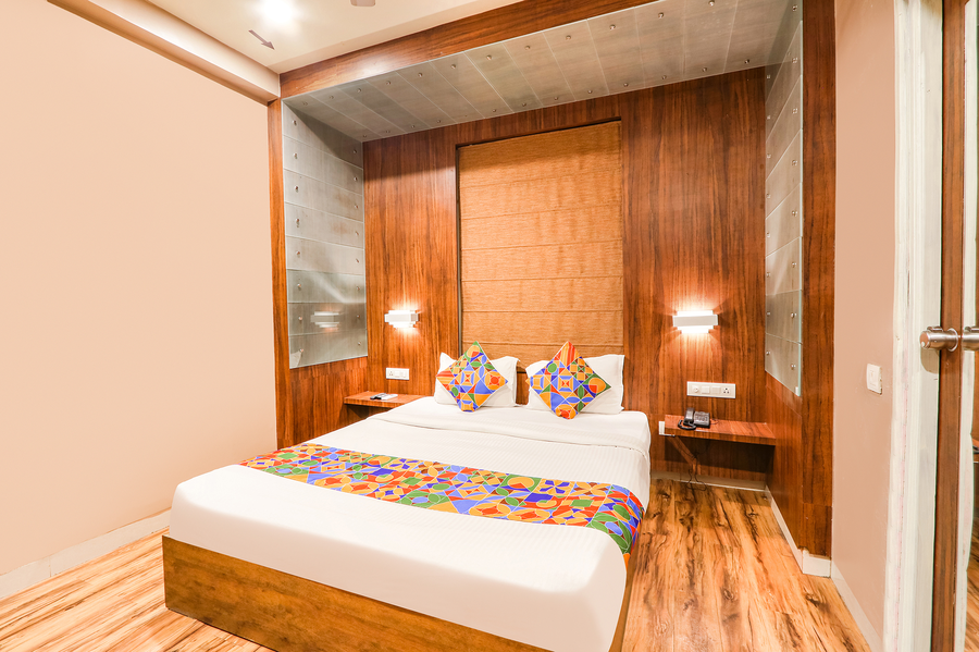fabhotel arastu plaza nr nampally railway station