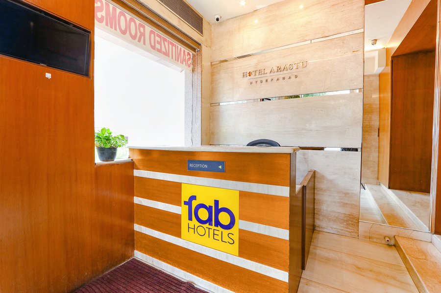 Fabhotel Arastu Plaza - Nr Nampally Railway Station,Nampally,3 star