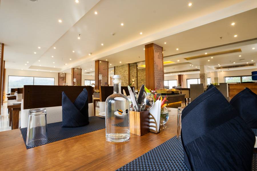 Golden Munnar Palace By Hawk Hospitality,Chithirapuram,5 star