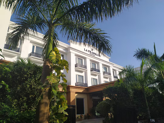 Hotel La Franklin,Rasulgarh-Saheed Nagar,3 star