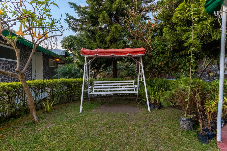 maati resort by the lake hill