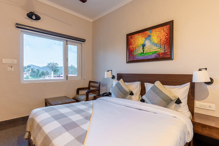 maati resort by the lake hill
