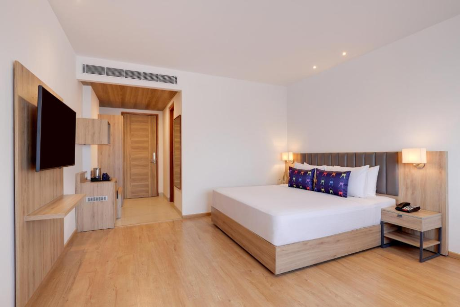 keys lite by lemon tree hotels urban square udaipur