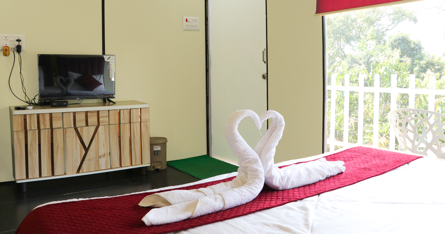 sandys kinjal farm and tents