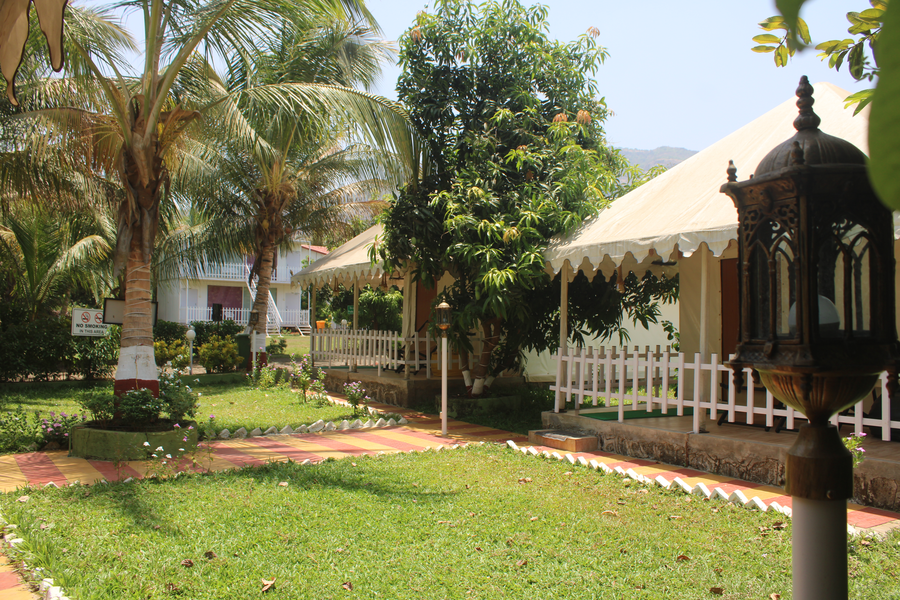 sandys kinjal farm and tents