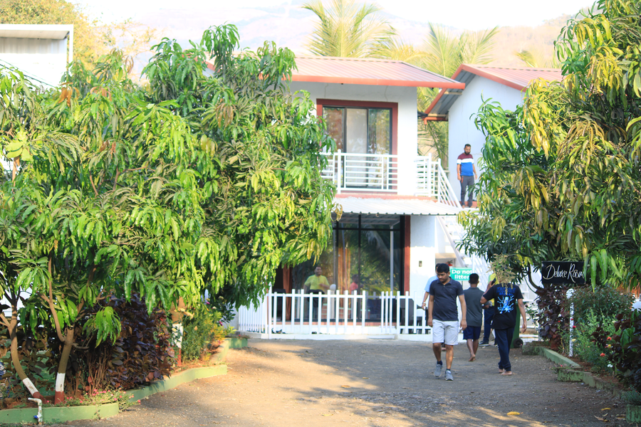 sandys kinjal farm and tents