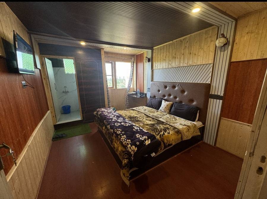 The Gulmarg Gateway Resort,Tangmarg,3 star