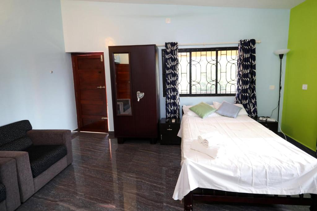 the penthouse at roy mansion janthra belman