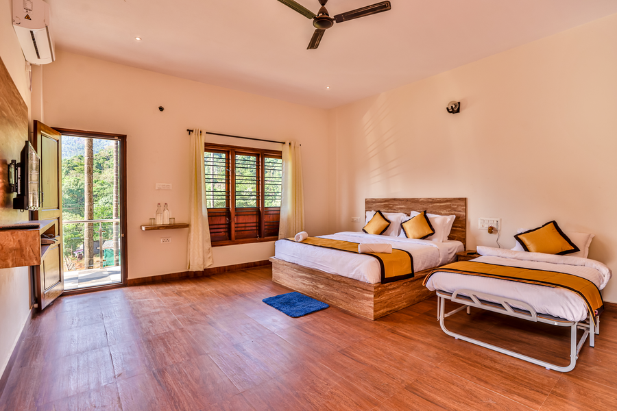 hill crest resort coorg