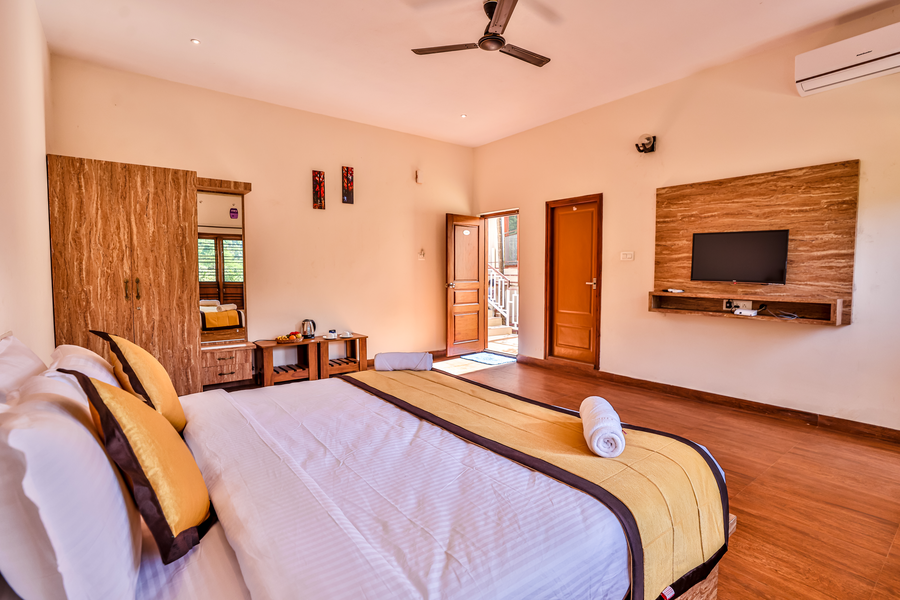 hill crest resort coorg