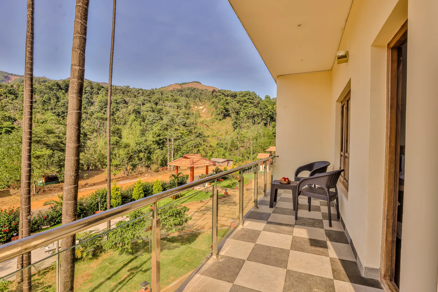 hill crest resort coorg