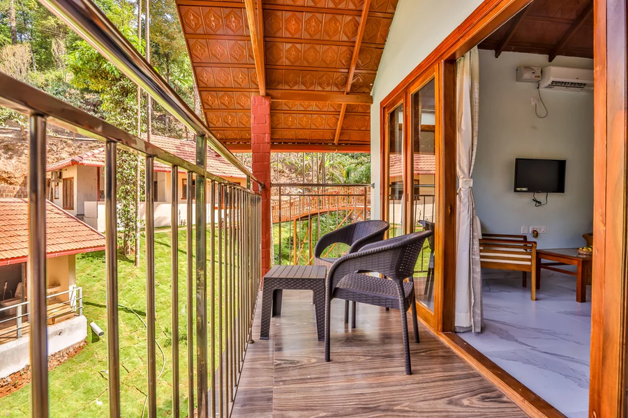 hill crest resort coorg