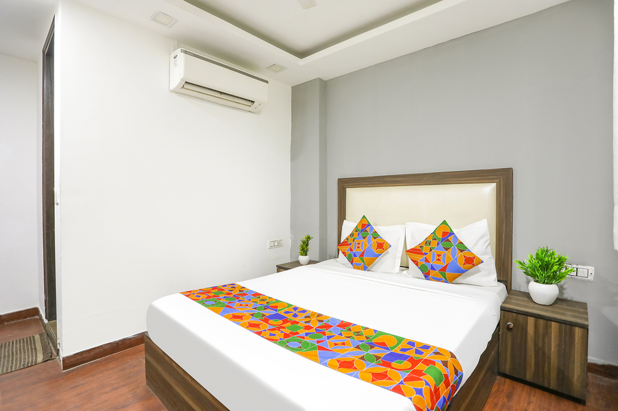 Hotel The Arrow,Greater Kailash,3 star