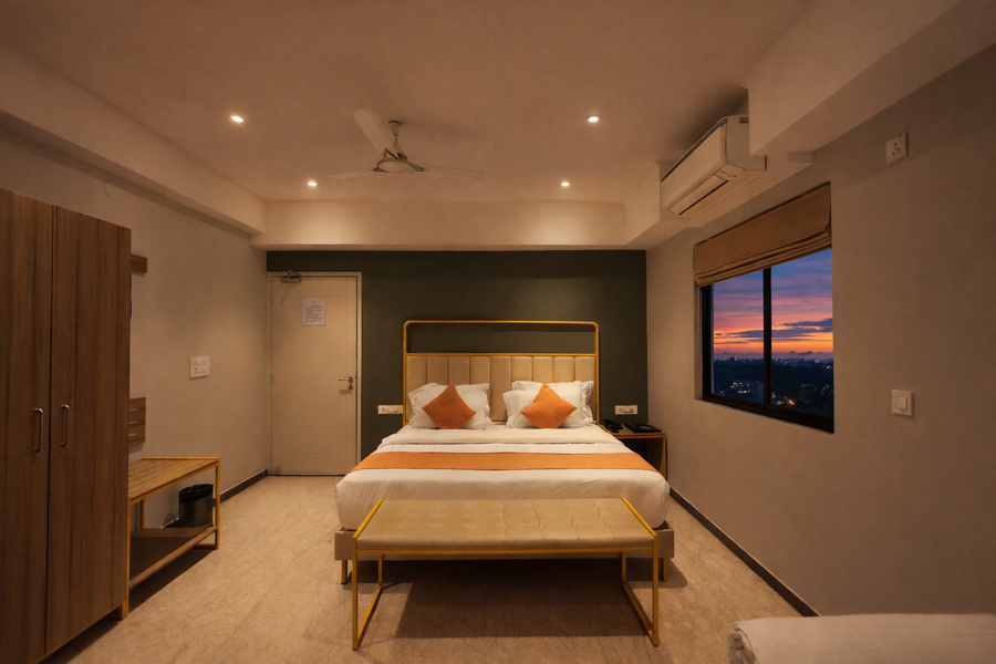 phoenix unmatched comfort hotel near fateh sagar lake udaipur