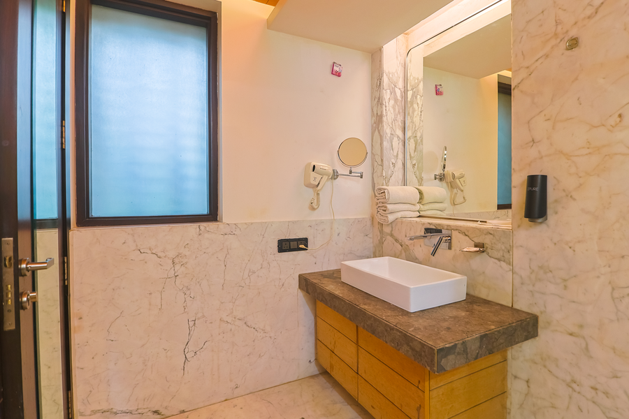 amber inn by orion hotels