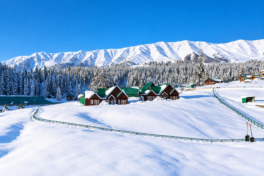 Gulmarg Woods By Stay Pattern,Near Main Gulmarg Market,3 star