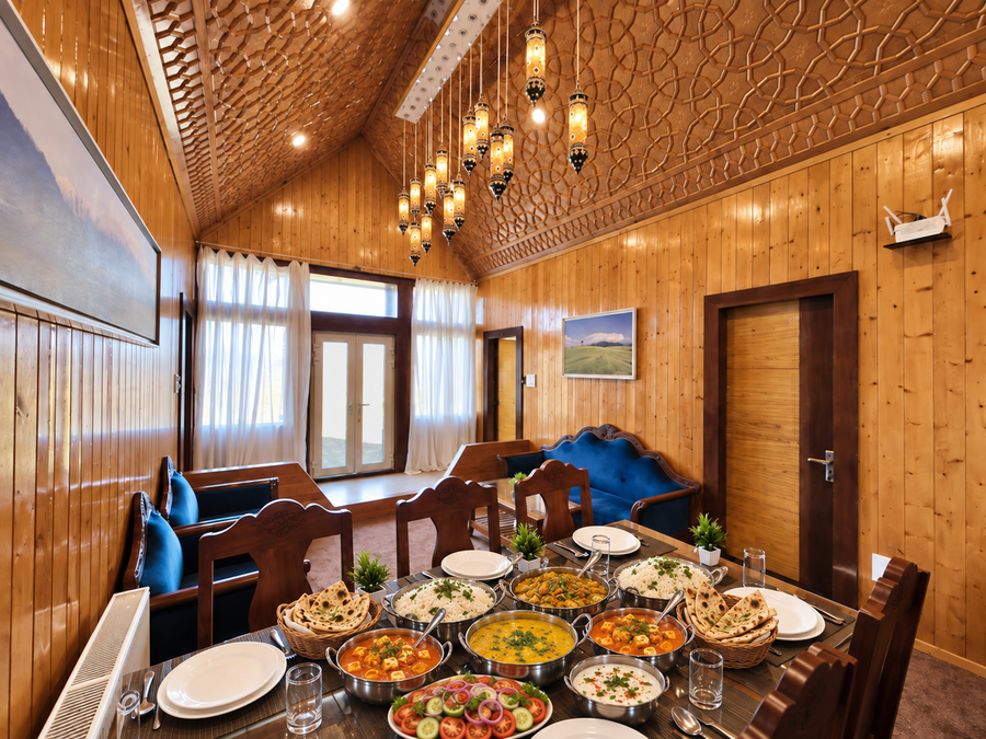 Gulmarg Woods By Stay Pattern,Near Main Gulmarg Market,3 star