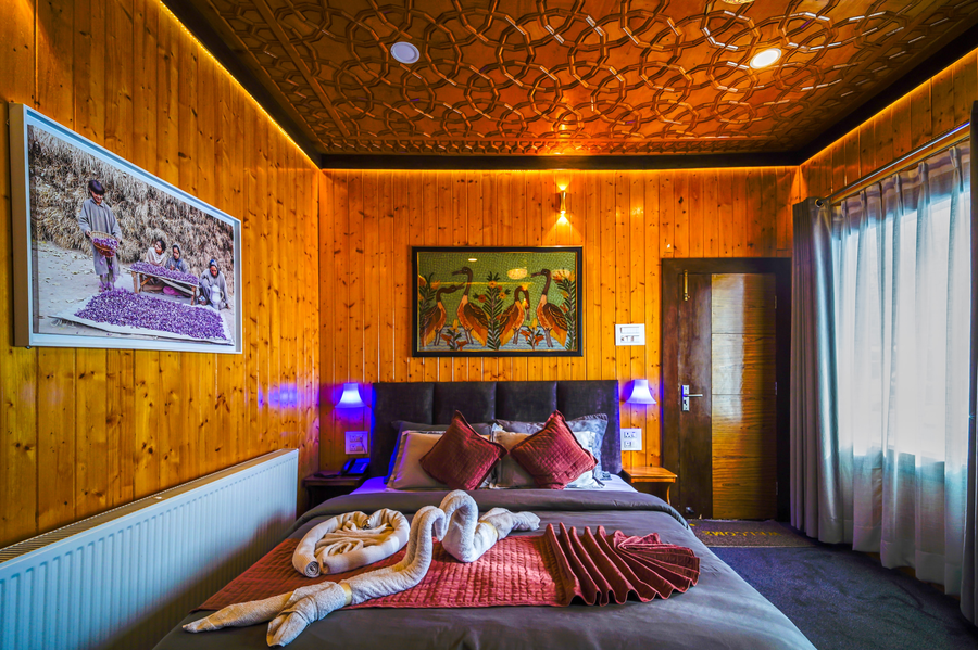 gulmarg woods by stay pattern