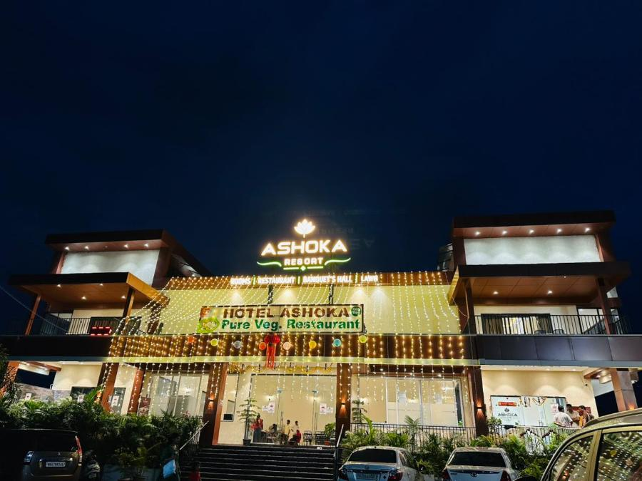 hotel ashoka resort