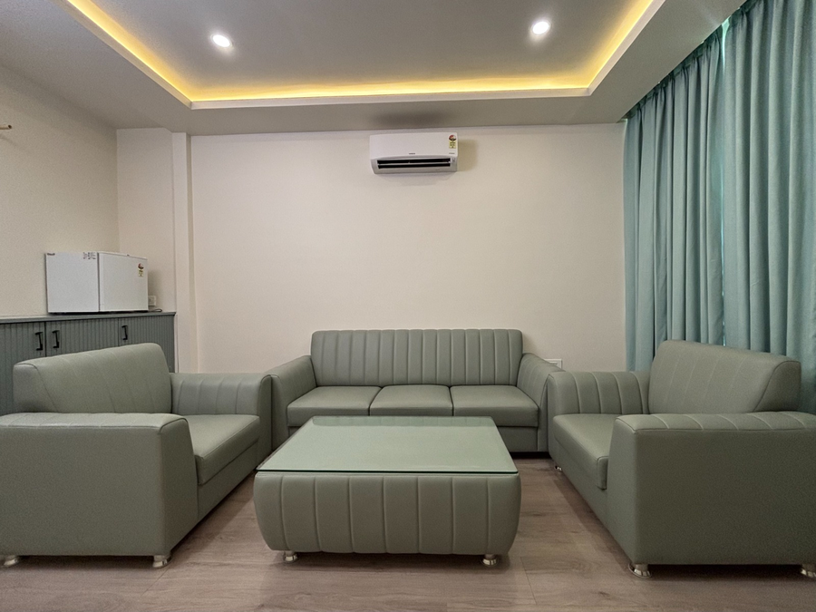 veerdency luxury resort 3 km to bangalore airport