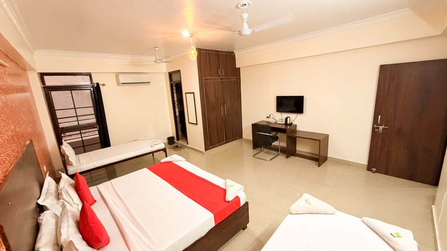 Hotel Mittal Tower,Near - Jolly Grant Airport,3 star