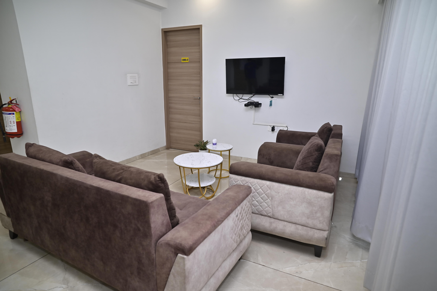 sparks fly serviced apartments kharghar