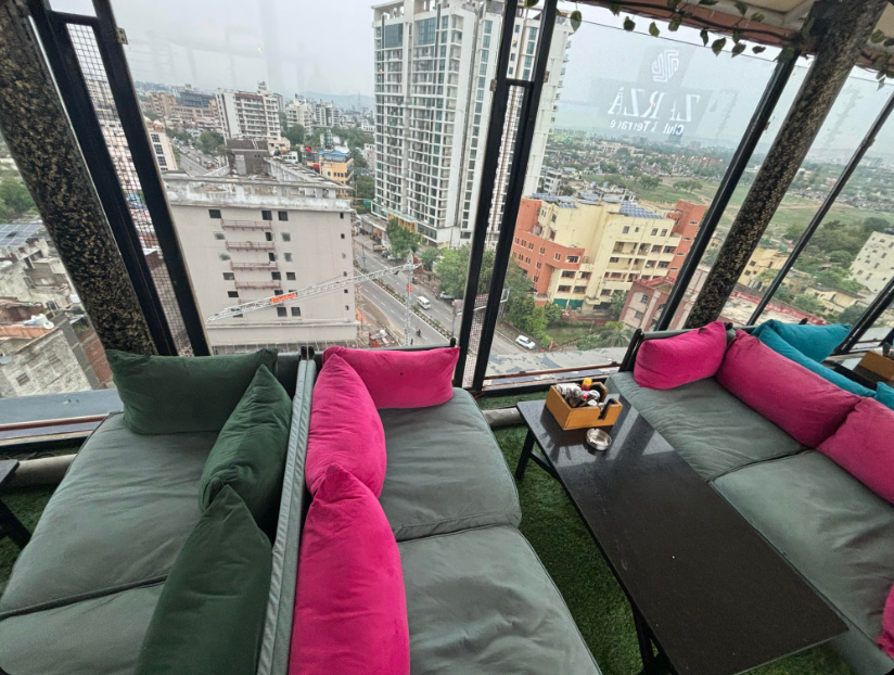 hotel grand sky