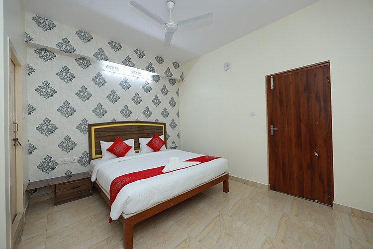 hotel amulya relax inn