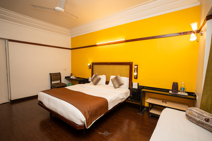 Hotel Vrishali Executive,Maharashtra>>Kolhapur,3 star