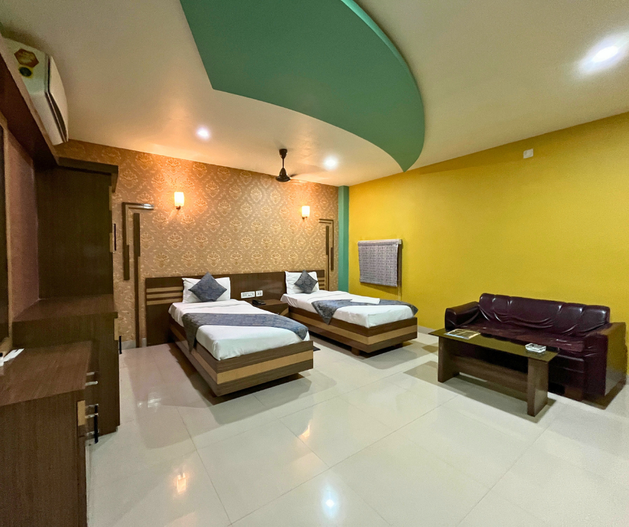 hotel meghnath palace