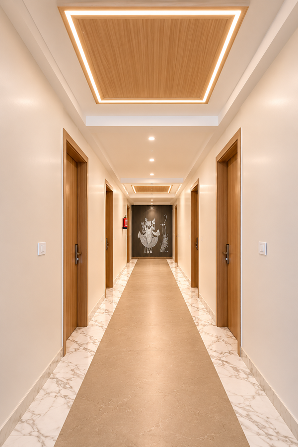 hotel three seasons