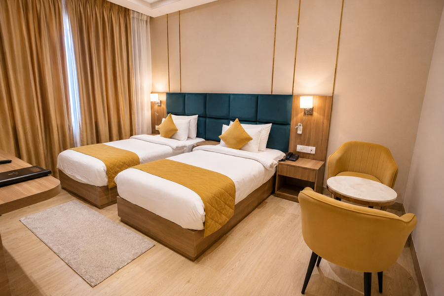 hotel three seasons