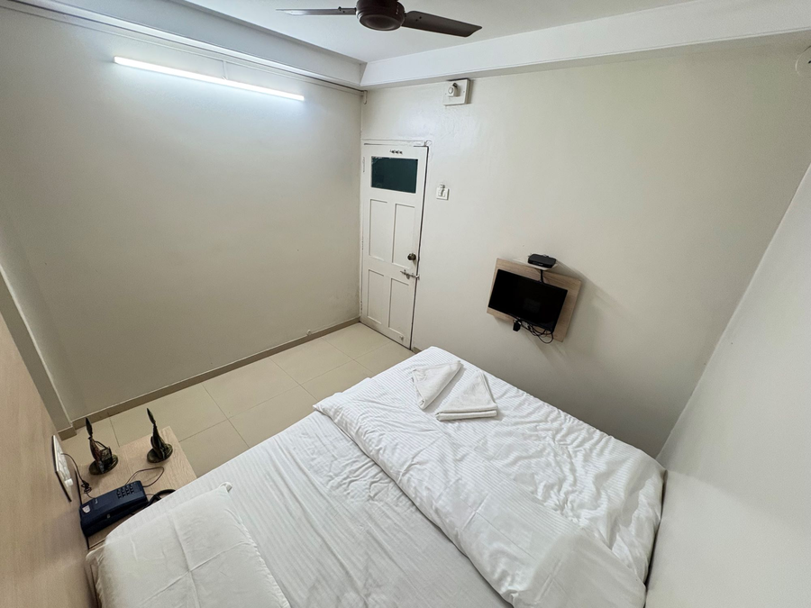 Hotel Aashish Deluxe, Near Kolhapur Train Station, Kolhapur ,3 star