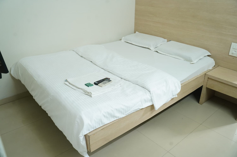 hotel aashish deluxe