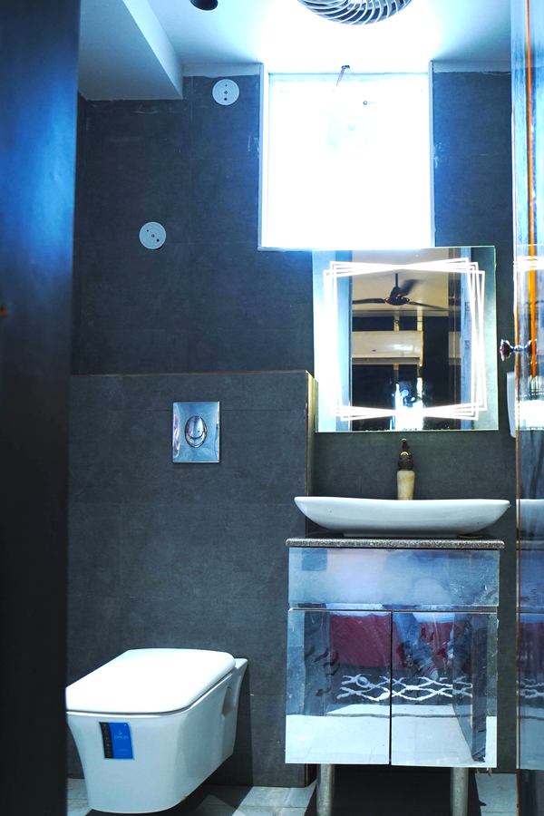 orsom stays sassy sector 42