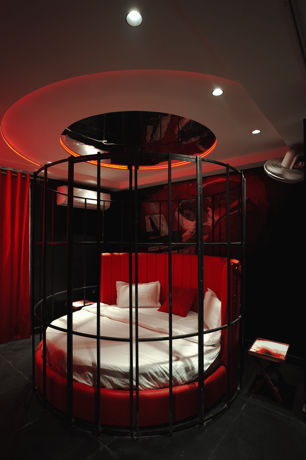 orsom stays sassy sector 42