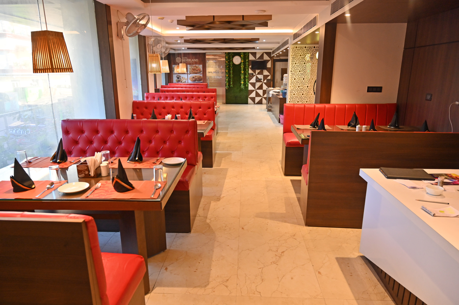 hotel silver land new digha