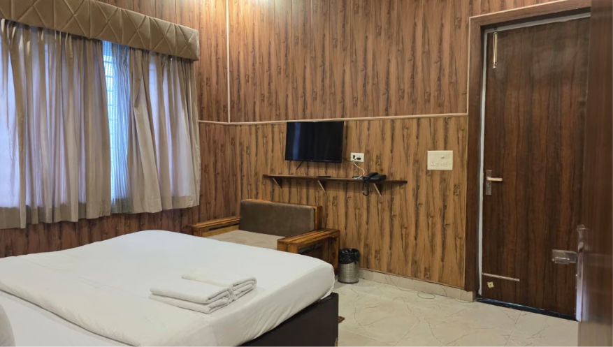 dallas the retreat resort by kher hospitality pvt ltd