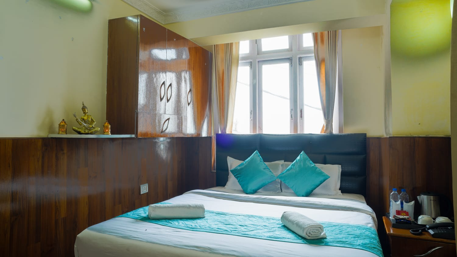 indus mount royale hotel
