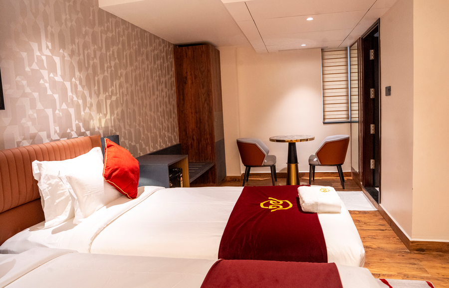 golden amulya restwings kempegowda international airport road