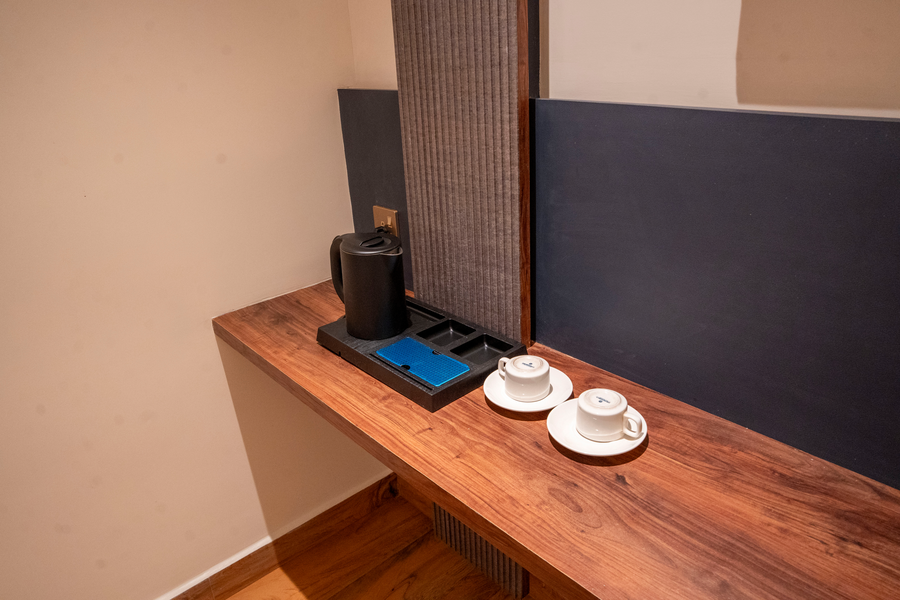 golden amulya restwings kempegowda international airport road